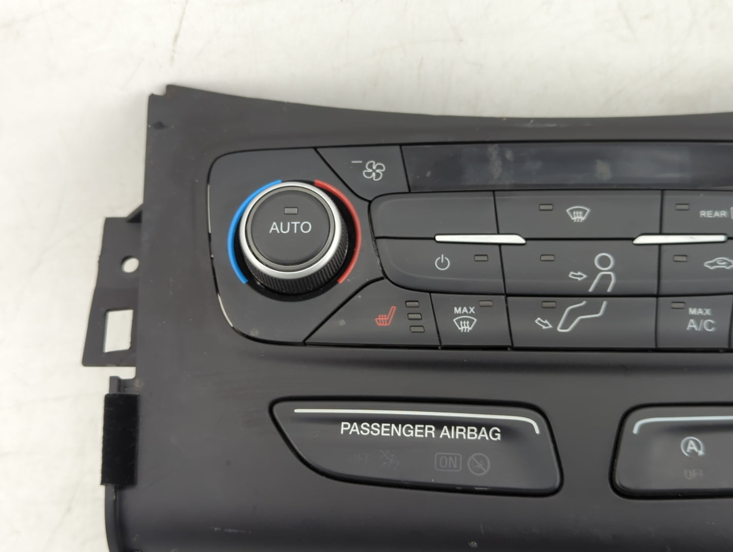 2018-2019 Ford Escape Climate Control Module Temperature AC/Heater Replacement P/N:GJ5T-18C612-CJ Fits Fits 2018 2019 OEM Us
