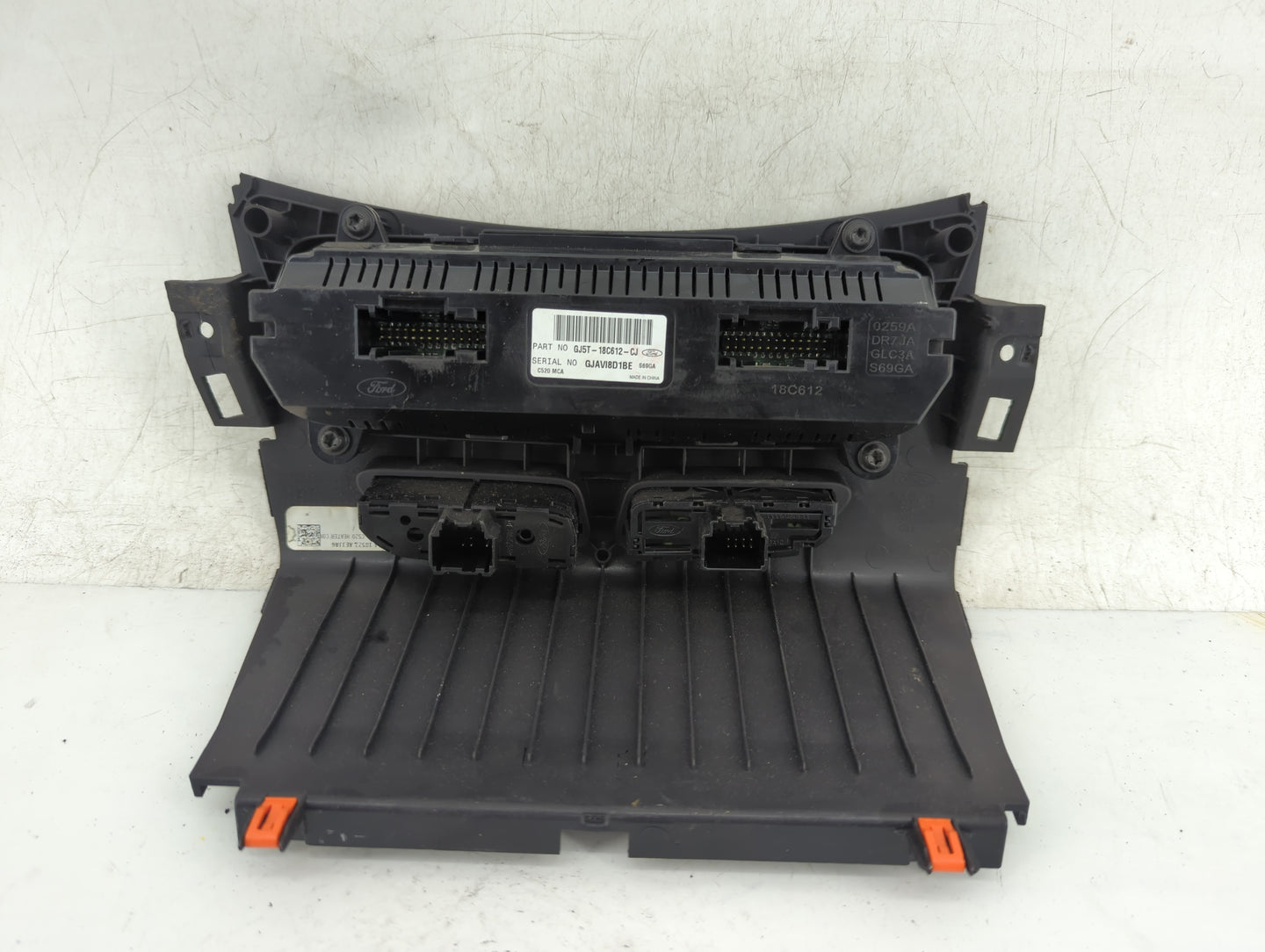 2018-2019 Ford Escape Climate Control Module Temperature AC/Heater Replacement P/N:GJ5T-18C612-CJ Fits Fits 2018 2019 OEM Us