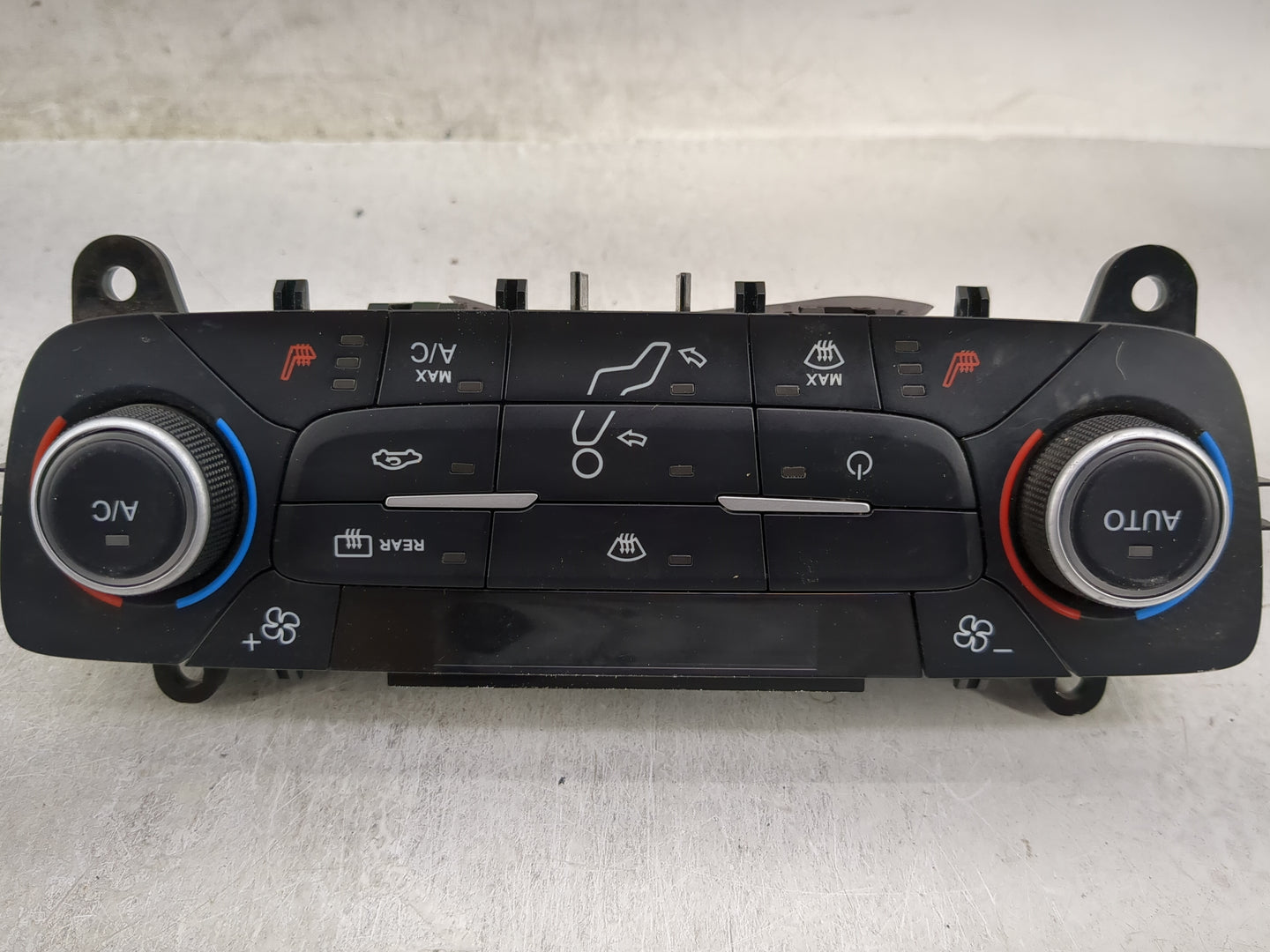 2018-2019 Ford Escape Climate Control Module Temperature AC/Heater Replacement P/N:GJ5T-18C612-CK Fits Fits 2018 2019 OEM Us