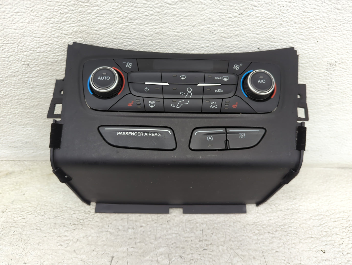 2018-2019 Ford Escape Climate Control Module Temperature AC/Heater Replacement P/N:GJ5T-18C612-CK Fits Fits 2018 2019 OEM Us