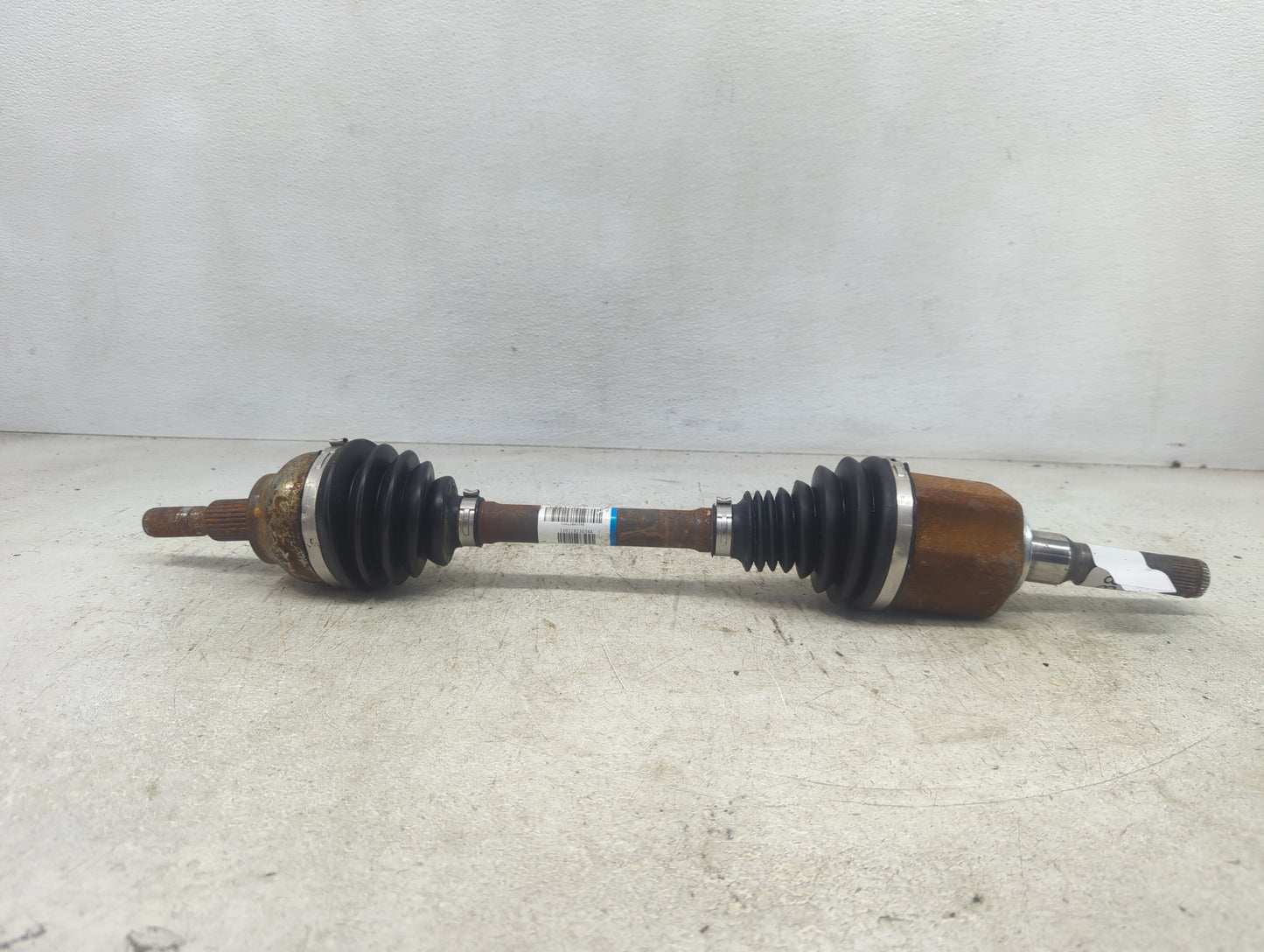 2013-2019 Ford Escape Axle Shaft Front Driver Cv C/v - Oemusedautoparts1.com