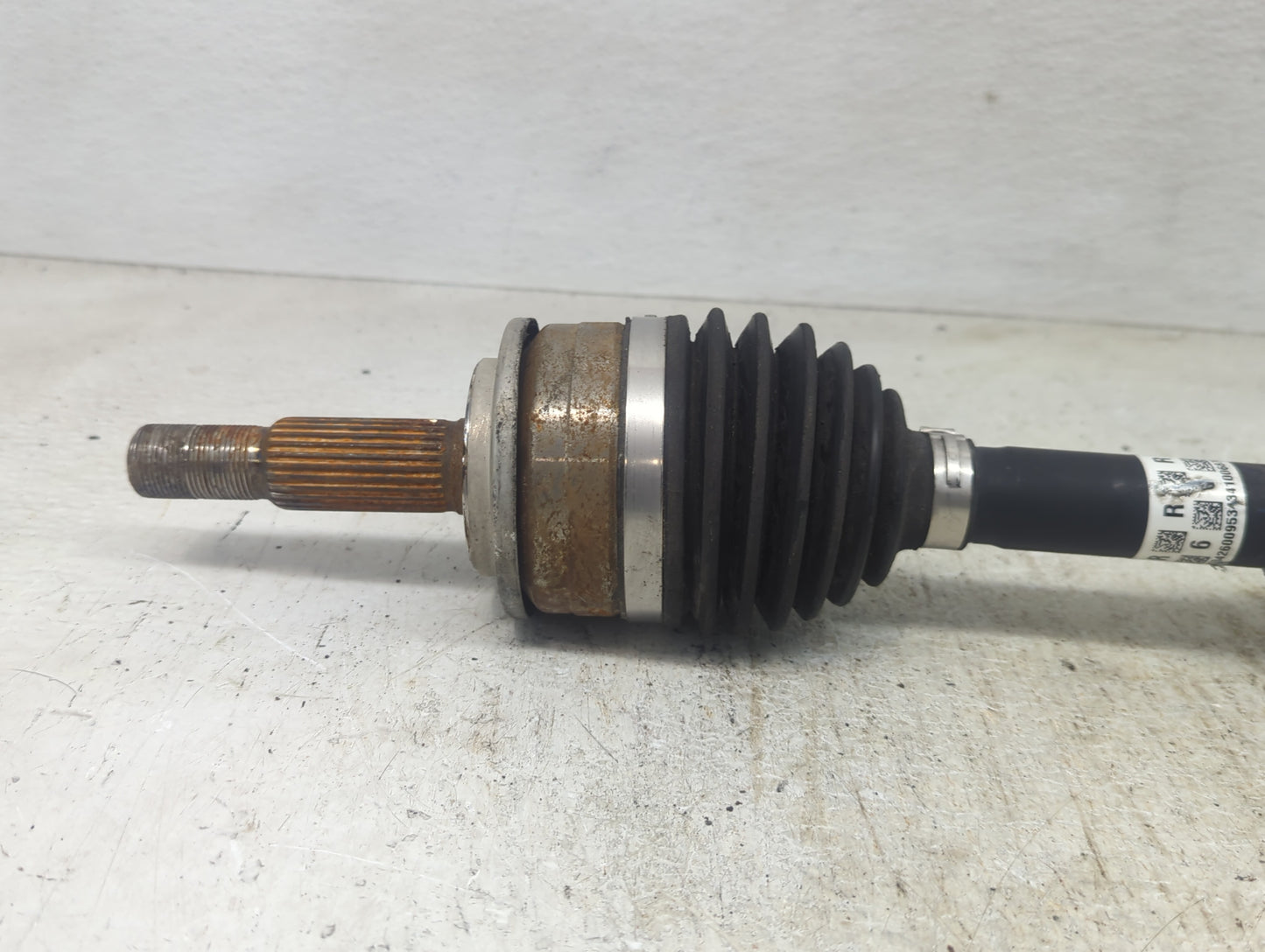 2019 Ford Escape Axle Shaft Front Driver Cv C/v - Oemusedautoparts1.com