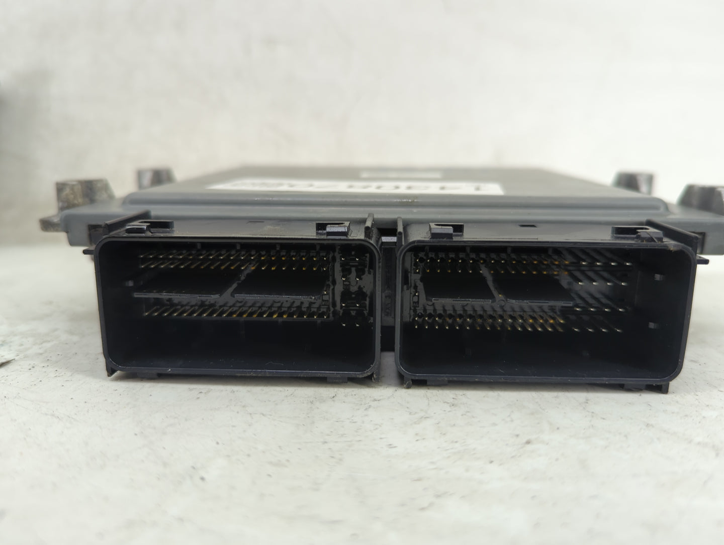2017-2019 Ford Escape PCM Engine Control Computer ECU ECM PCU OEM P/N:HJ5A-12A650-MA FV6A-12B684-AB Fits Fits 2017 2018 2019