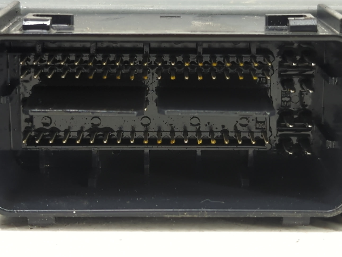 2017-2019 Ford Escape PCM Engine Control Computer ECU ECM PCU OEM P/N:HJ5A-12A650-MA FV6A-12B684-AB Fits Fits 2017 2018 2019