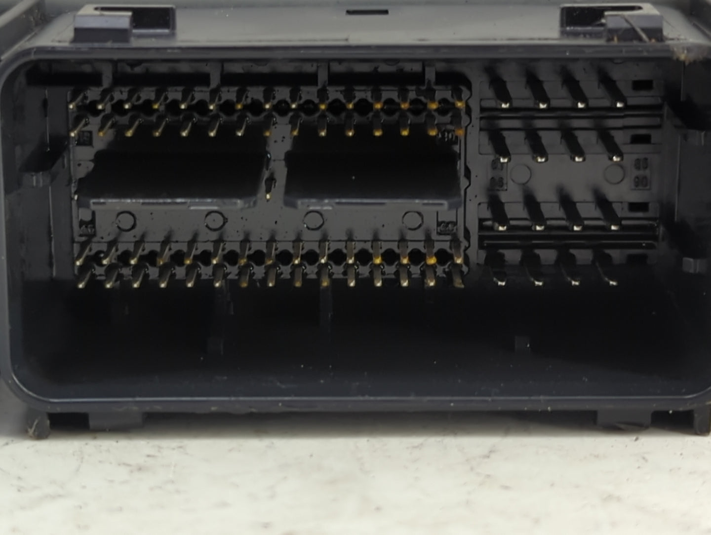 2017-2019 Ford Escape PCM Engine Control Computer ECU ECM PCU OEM P/N:HJ5A-12A650-MA FV6A-12B684-AB Fits Fits 2017 2018 2019