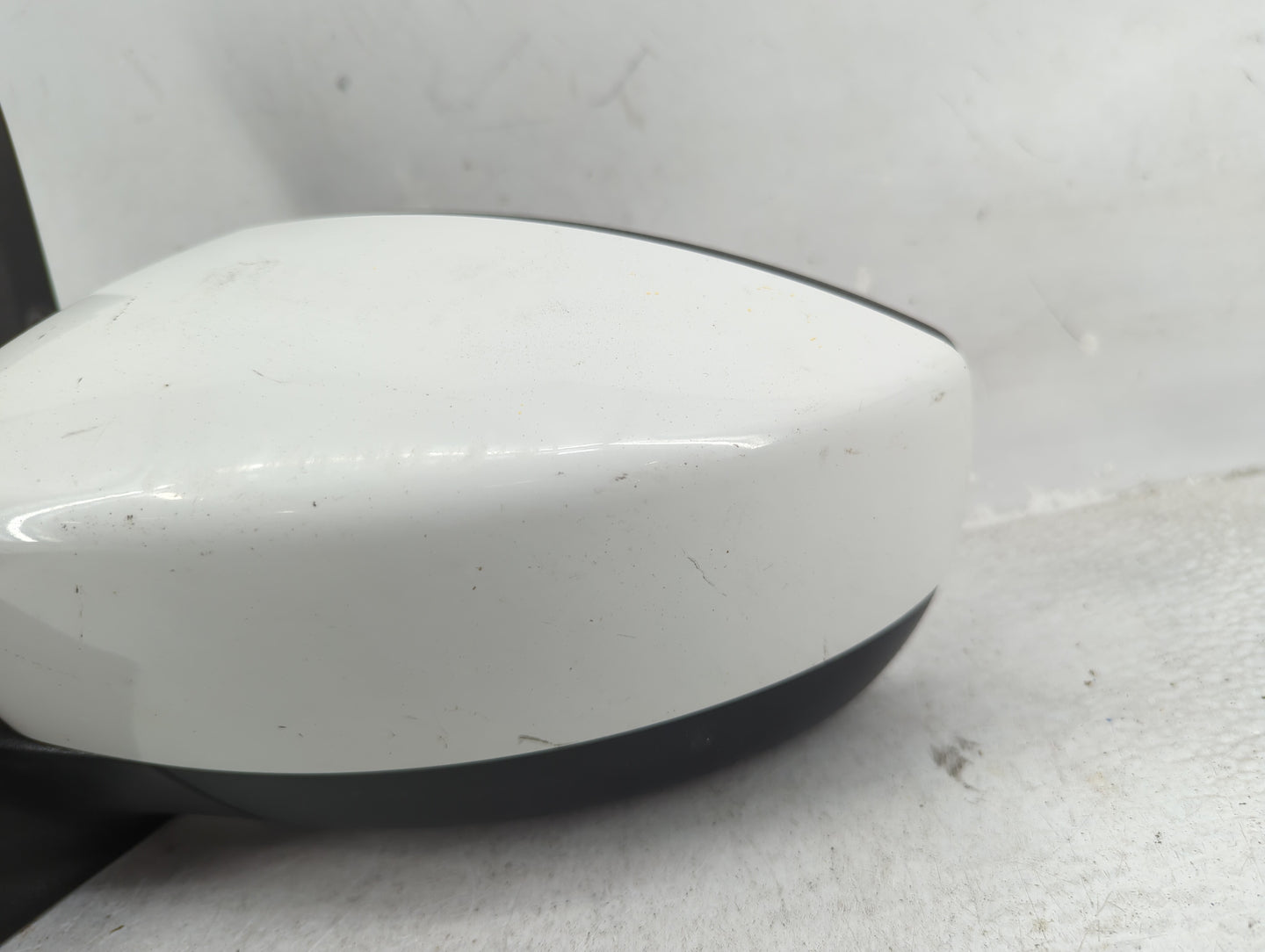2017-2019 Ford Escape Driver Left Side View Manual Door Mirror - Oemusedautoparts1.com