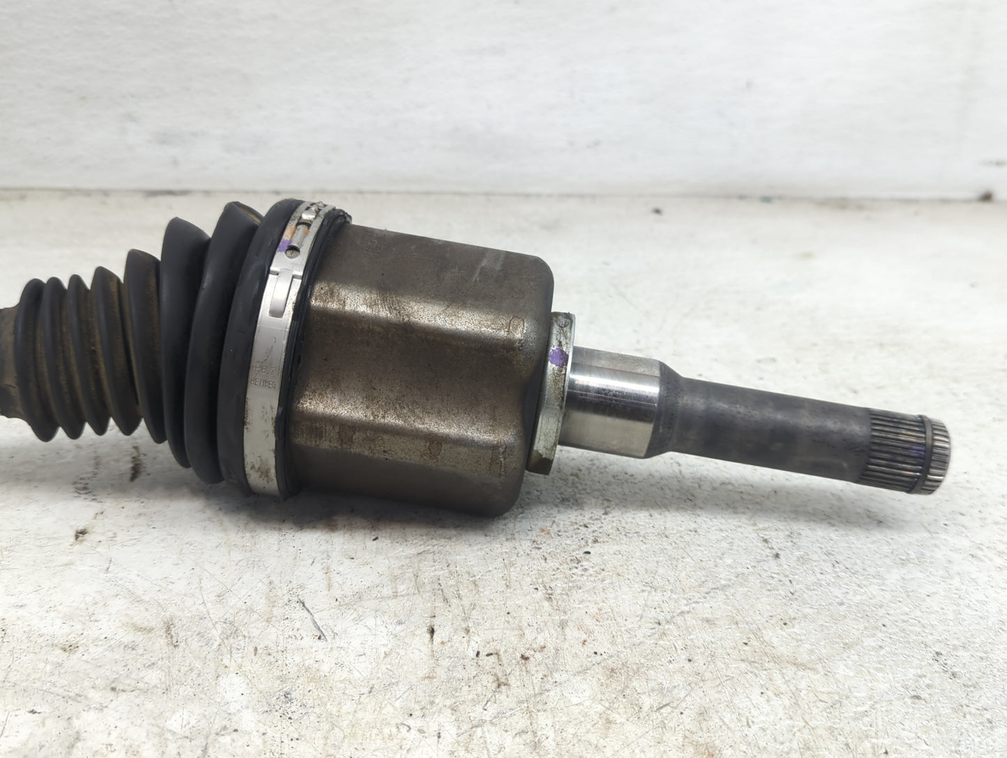 2013-2019 Ford Escape Axle Shaft Front Driver Cv C/v - Oemusedautoparts1.com