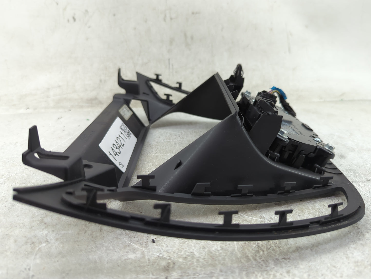 2017-2019 Ford Escape Radio Control Panel - Oemusedautoparts1.com