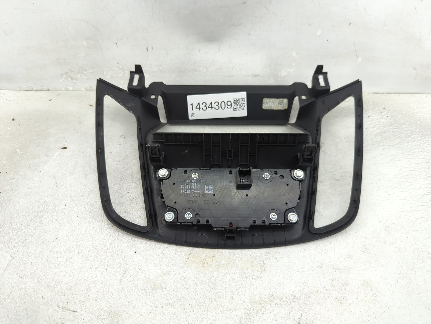 2017-2019 Ford Escape Radio Control Panel Black - Oemusedautoparts1.com