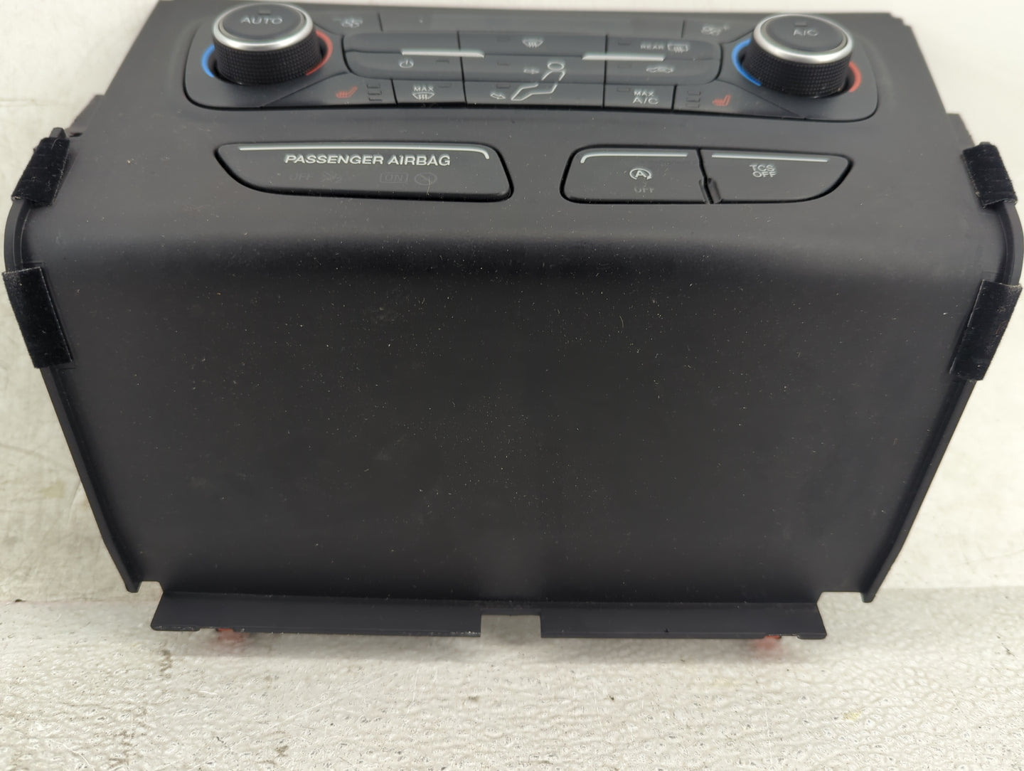 2018-2019 Ford Escape Climate Control Module Temperature AC/Heater Replacement P/N:GJ5T-18C612-CK Fits Fits 2018 2019 OEM Us