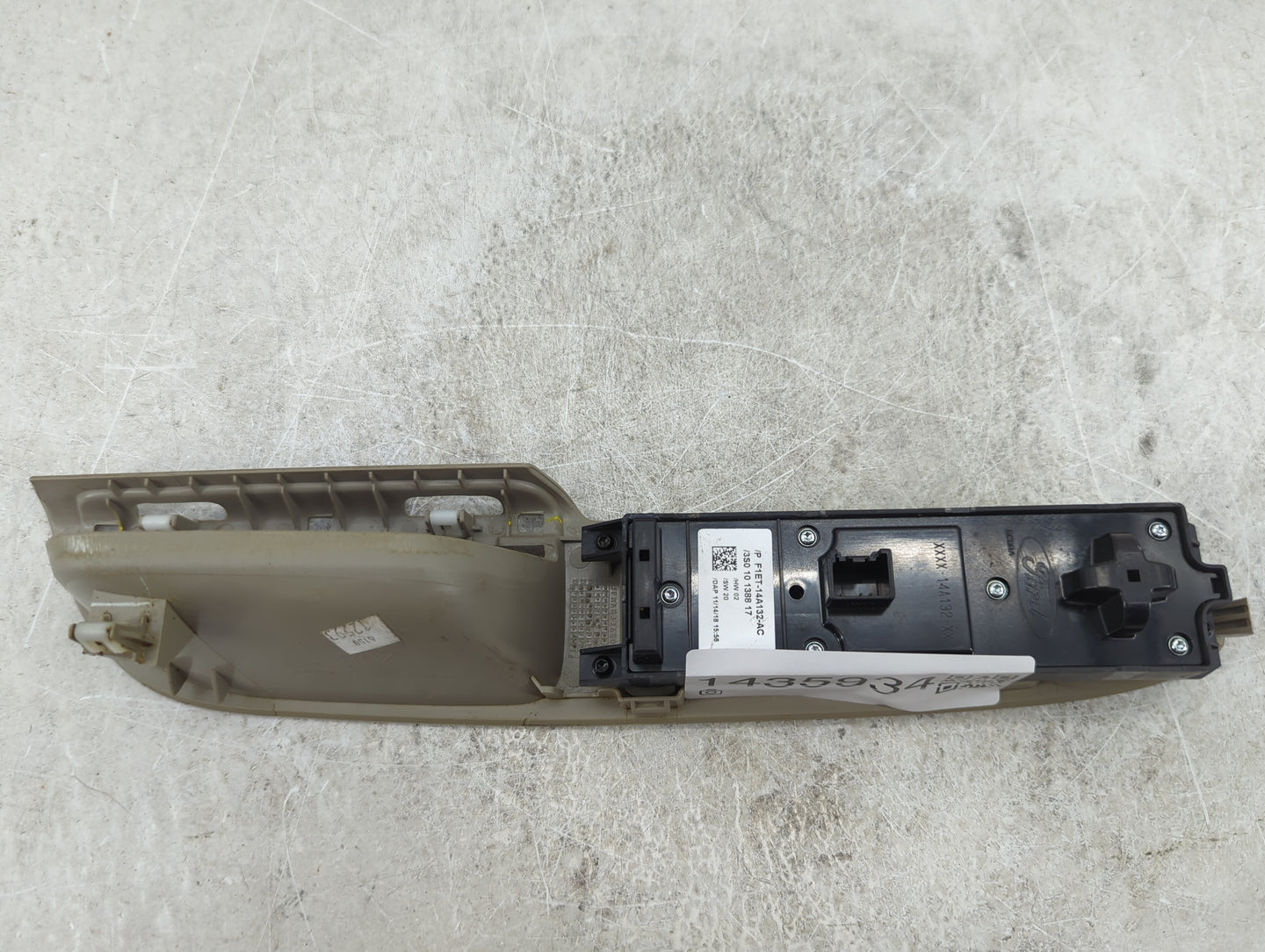 2017-2019 Ford Escape Master Power Window Switch Replacement Driver Side Left P/N:F1ET-14A132-AC Fits OEM Used Auto Parts - 