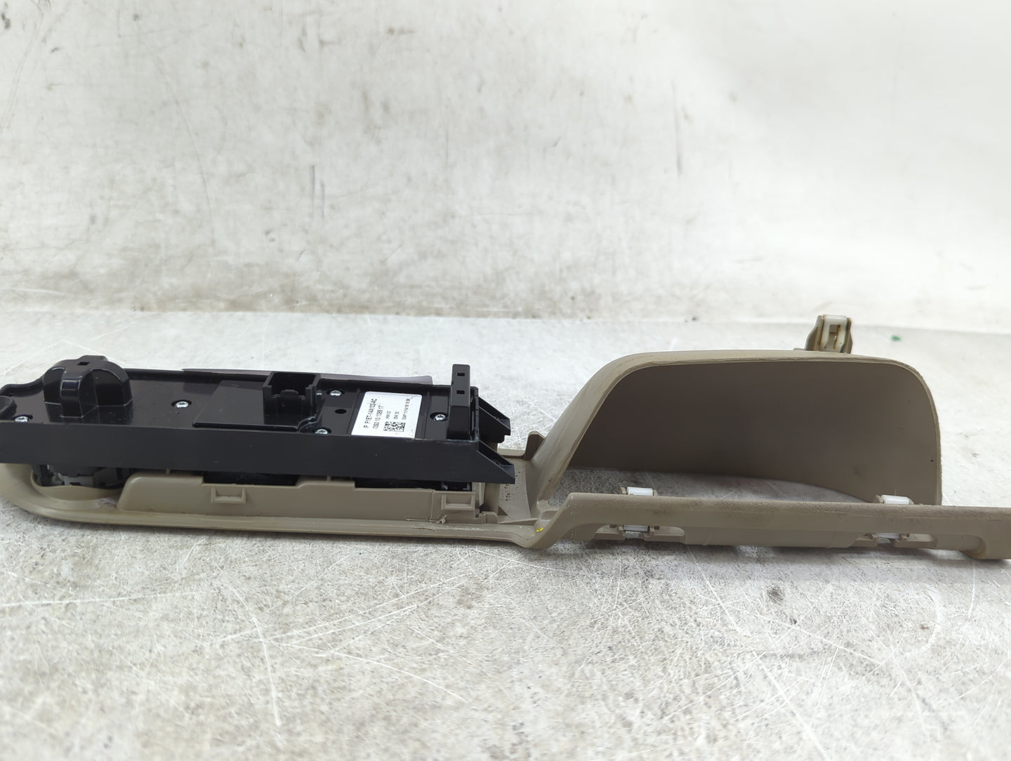 2017-2019 Ford Escape Master Power Window Switch Replacement Driver Side Left P/N:F1ET-14A132-AC Fits OEM Used Auto Parts - 