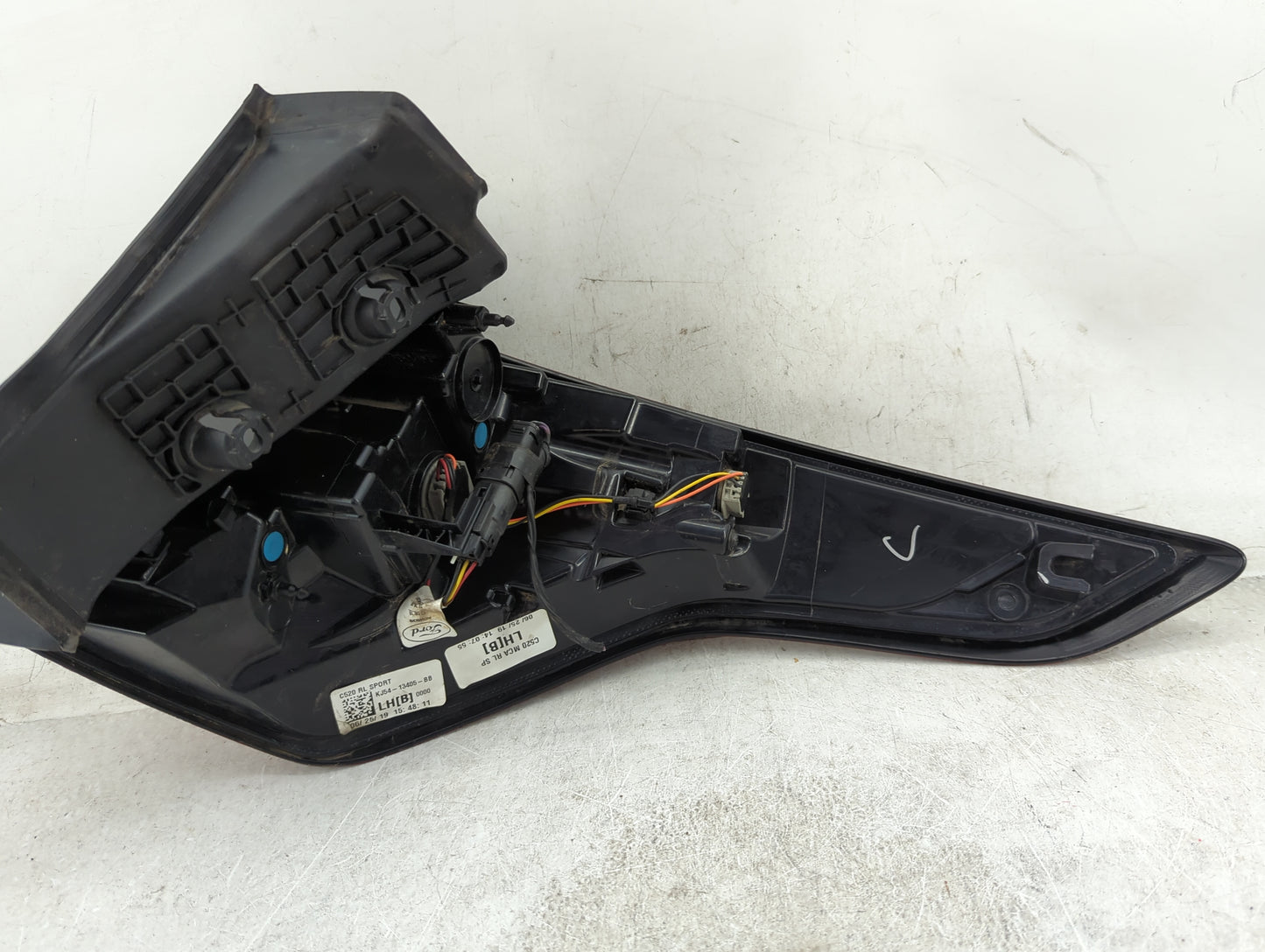 2019 Ford Escape Tail Light Assembly Driver Left OEM P/N:KJ54-13405-BB Fits OEM Used Auto Parts - Oemusedautoparts1.com