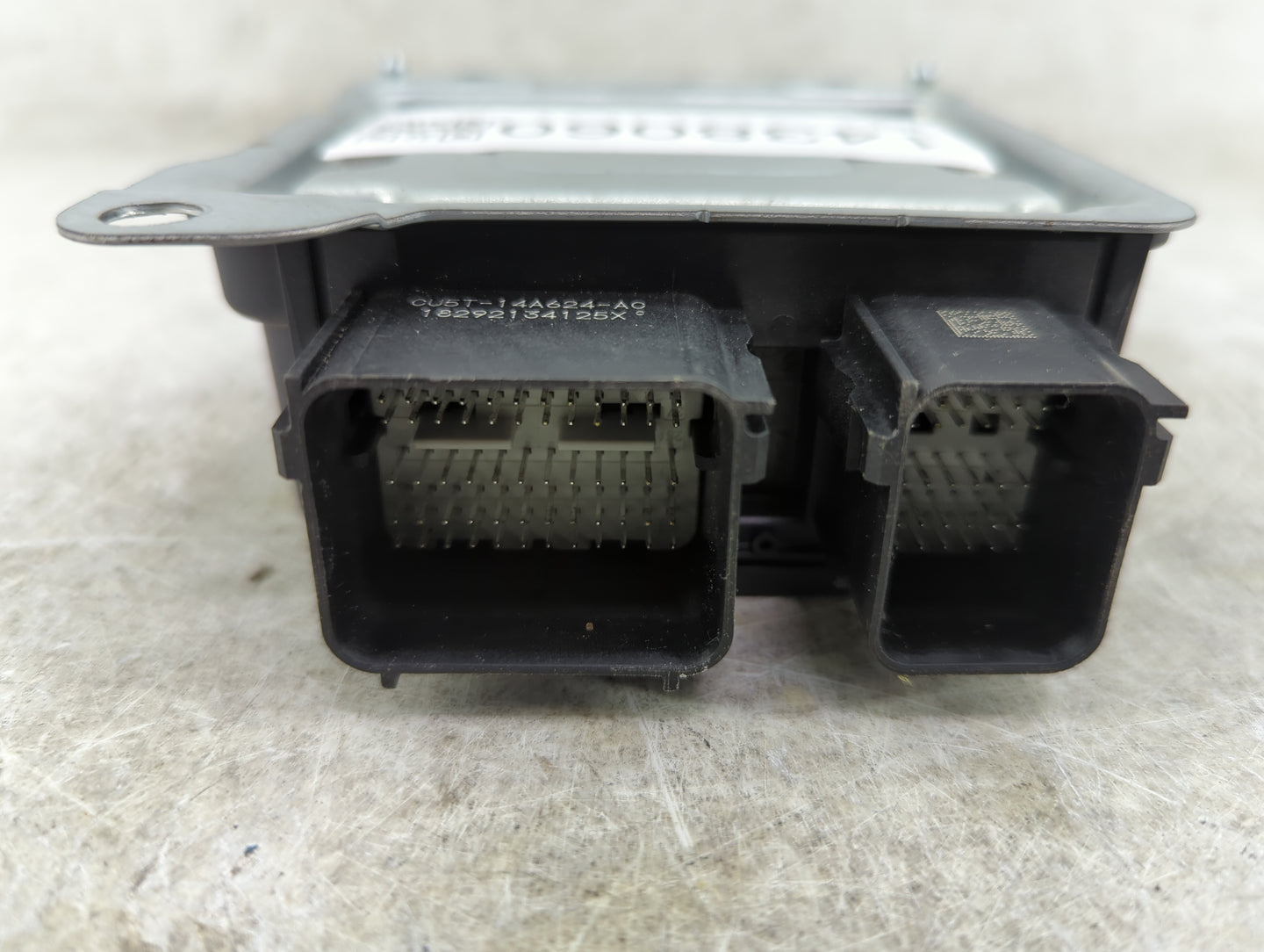 2015-2019 Ford Escape Srs Safety Restraint System Module - Oemusedautoparts1.com