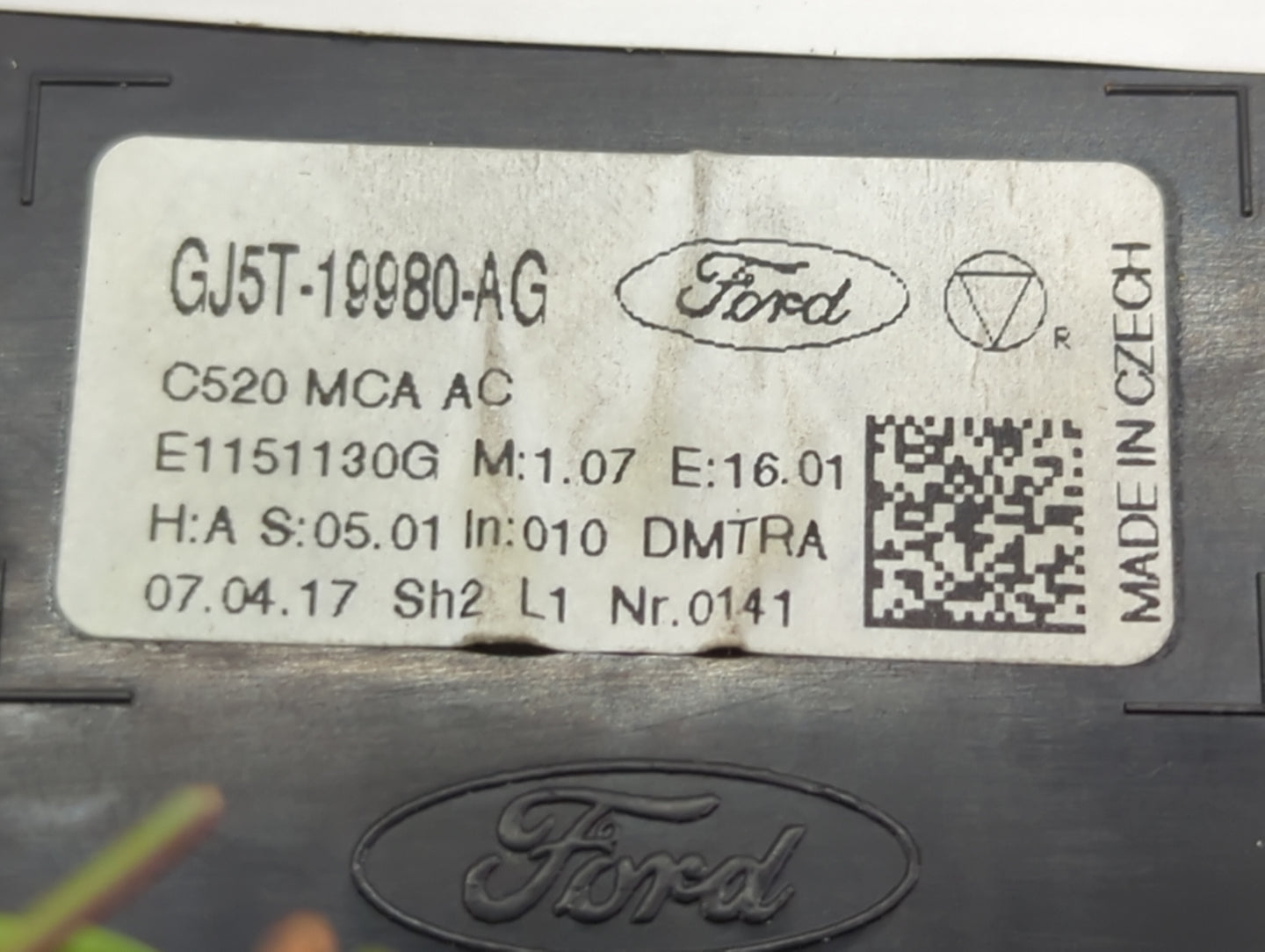 2017-2019 Ford Escape Climate Control Module Temperature AC/Heater Replacement P/N:GJ5T-19980-AG Fits Fits 2017 2018 2019 OE