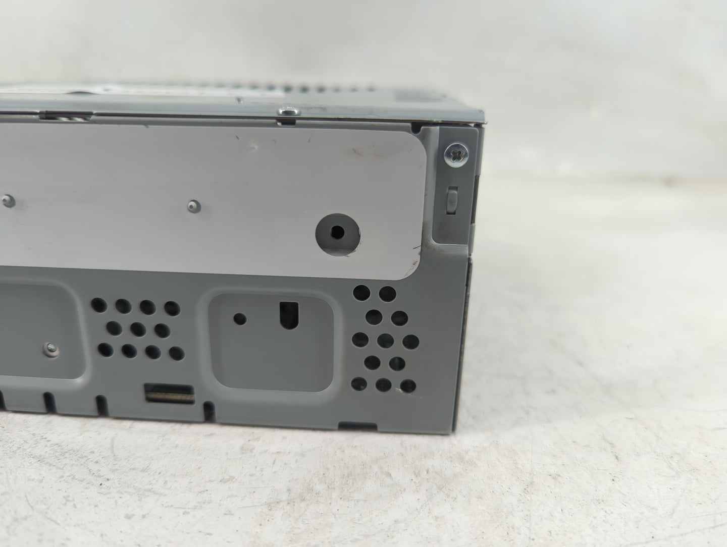 2017-2019 Ford Escape Radio AM FM Cd Player Receiver Replacement Fits Fits 2017 2018 2019 OEM Used Auto Parts - Oemusedautop