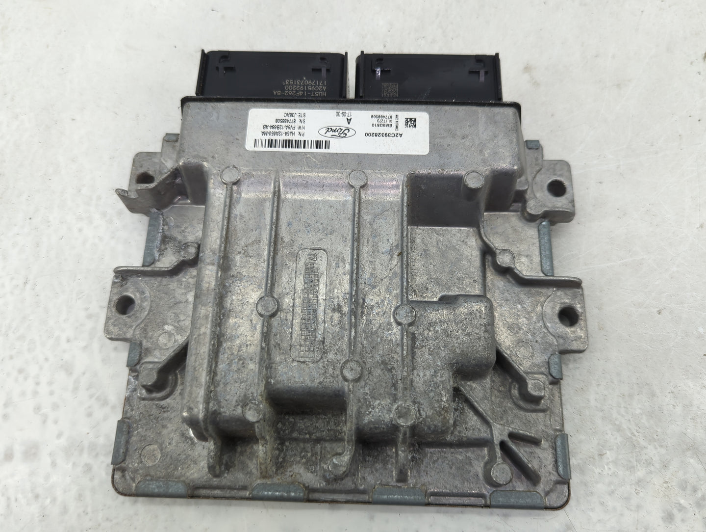 2017-2019 Ford Escape PCM Engine Control Computer ECU ECM PCU OEM P/N:A2C8970750300 A2C93932200 Fits Fits 2017 2018 2019 OEM