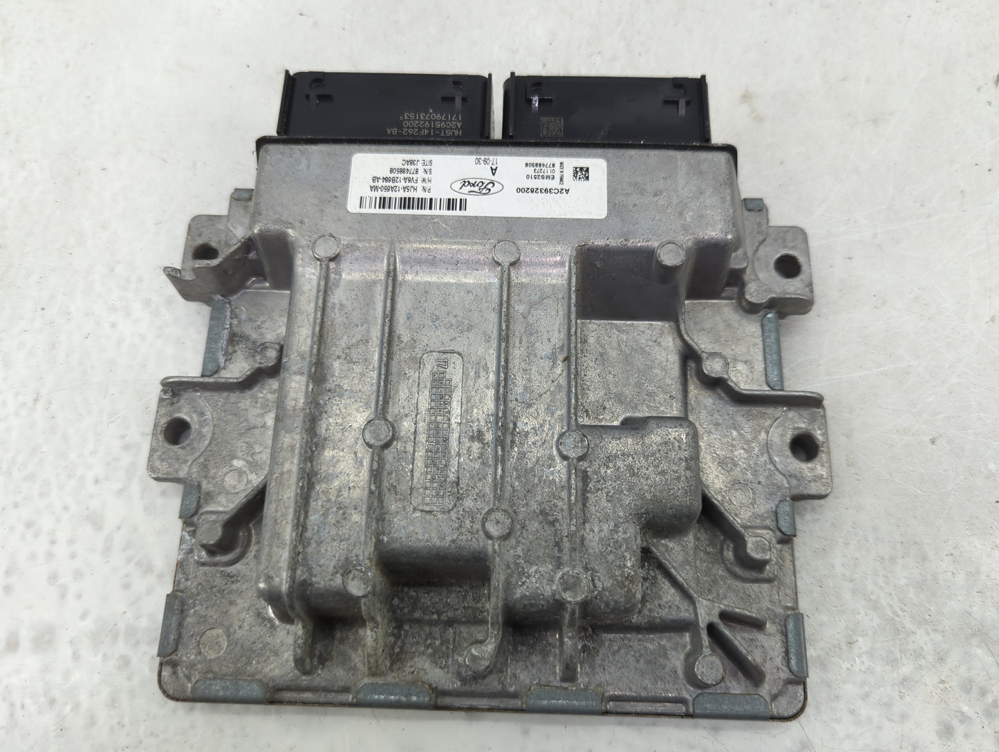 2017-2019 Ford Escape PCM Engine Control Computer ECU ECM PCU OEM P/N:A2C8970750300 A2C93932200 Fits Fits 2017 2018 2019 OEM