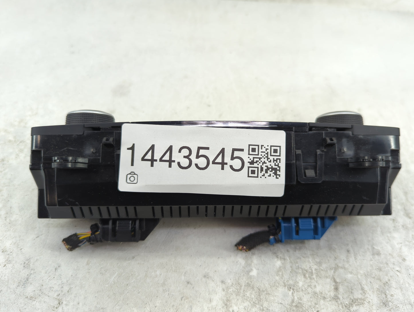 2017-2019 Ford Escape Climate Control Module Temperature AC/Heater Replacement P/N:GJ5T-18C612-CJ GJAV1870D4 Fits OEM Used A