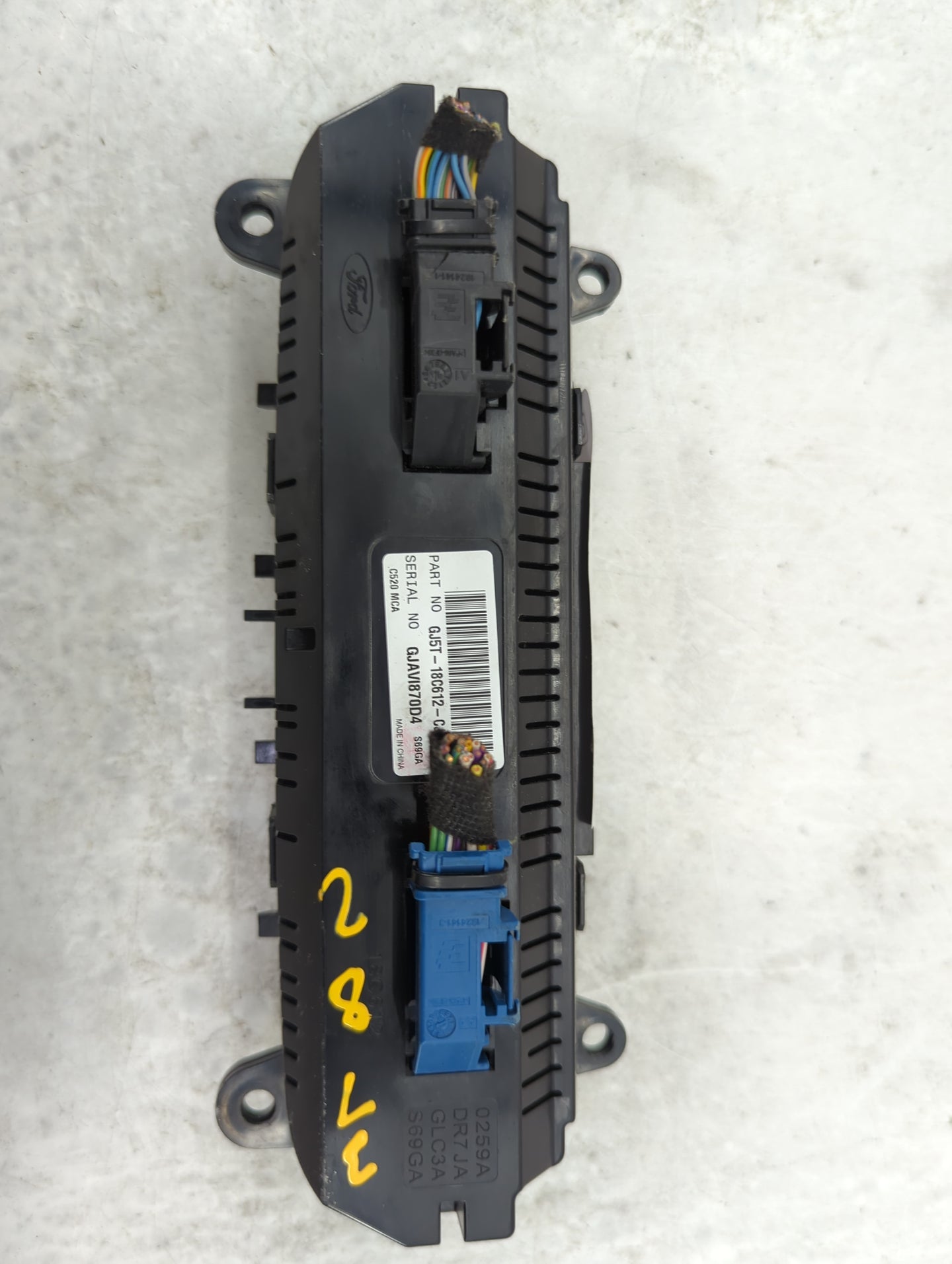 2017-2019 Ford Escape Climate Control Module Temperature AC/Heater Replacement P/N:GJ5T-18C612-CJ GJAV1870D4 Fits OEM Used A