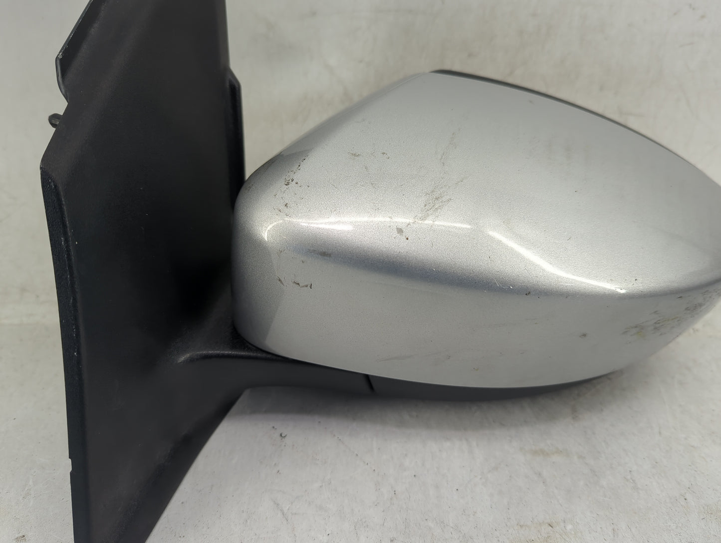 2017-2019 Ford Escape Driver Side View Mirror - Left Door Mirror OEM Used - Oemusedautoparts1.com