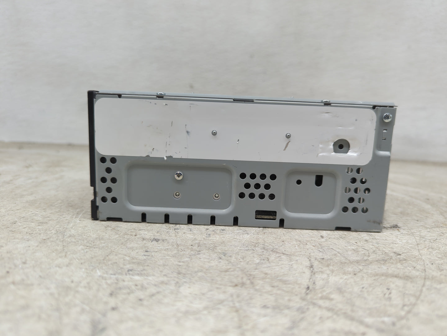 2017-2019 Ford Escape Radio AM FM Cd Player Receiver Replacement P/N:GJ5T-19C107-KA Fits Fits 2017 2018 2019 OEM Used Auto P
