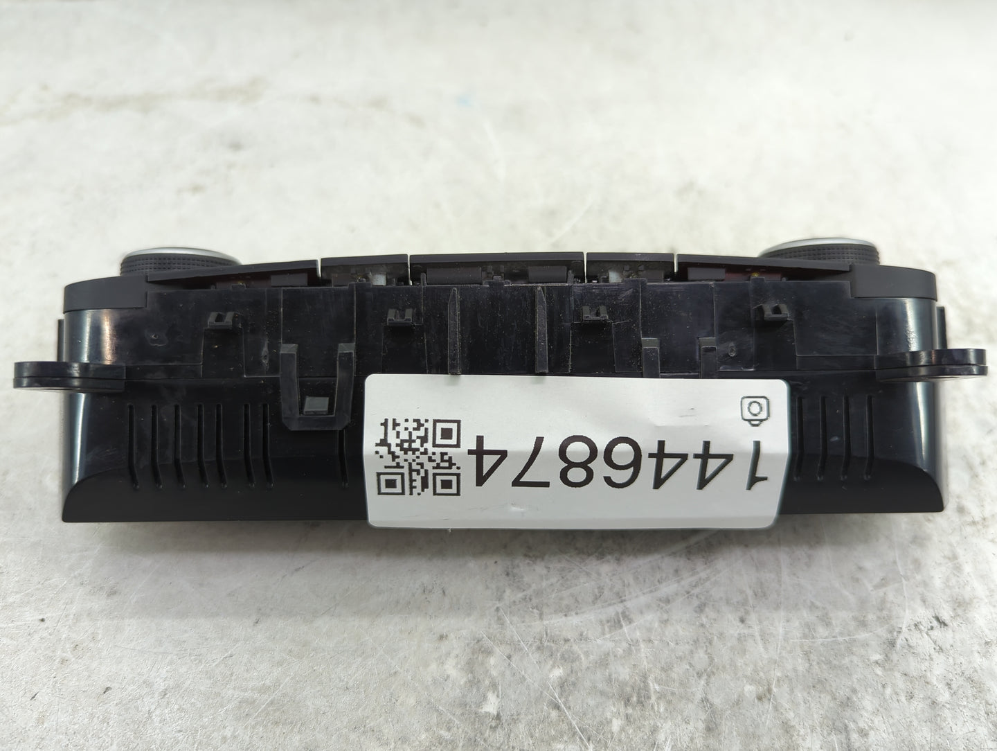 2018-2019 Ford Escape Climate Control Module Temperature AC/Heater Replacement P/N:GJ5T-18C612-CJ Fits Fits 2018 2019 OEM Us