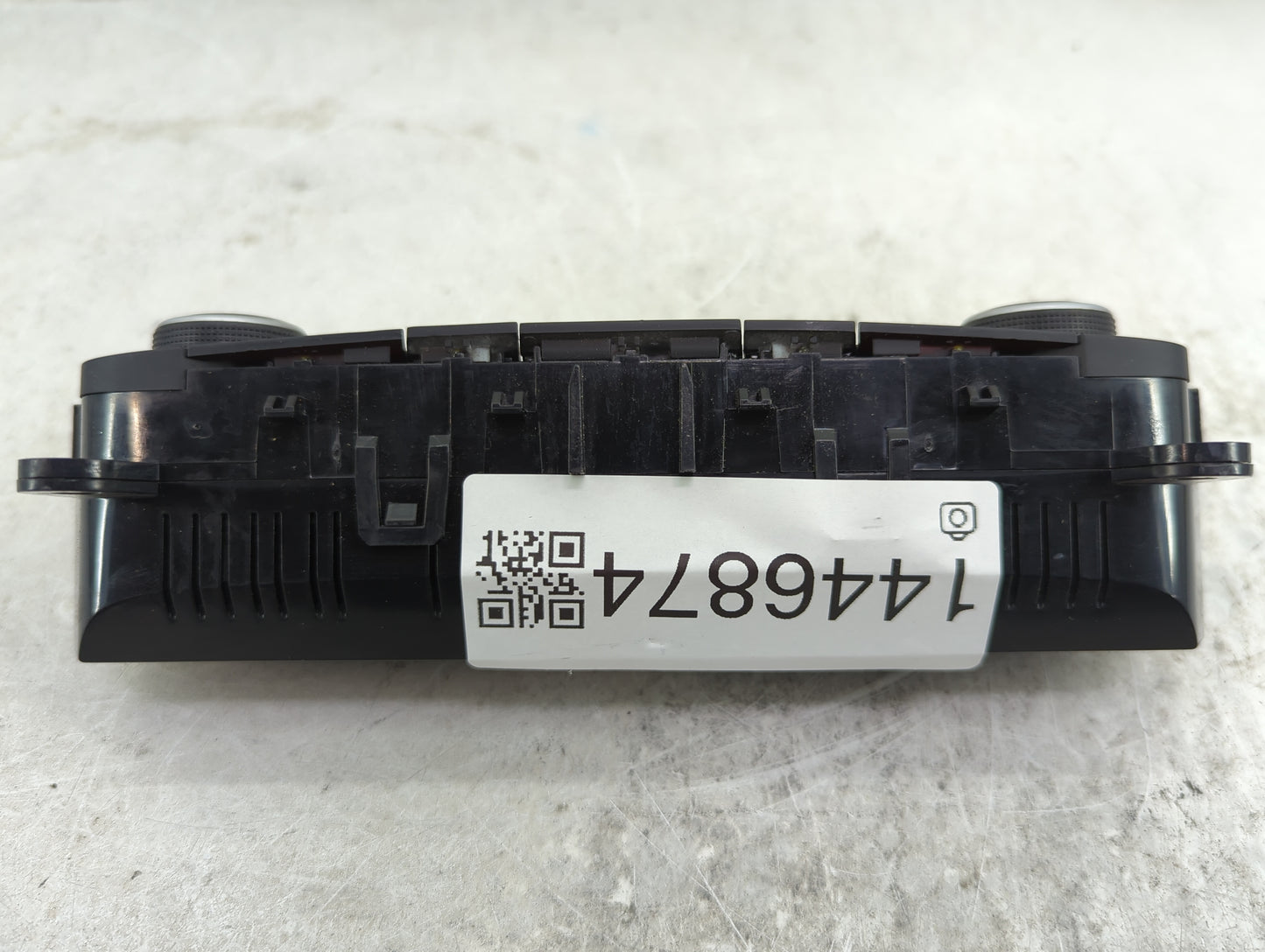 2018-2019 Ford Escape Climate Control Module Temperature AC/Heater Replacement P/N:GJ5T-18C612-CJ Fits Fits 2018 2019 OEM Us