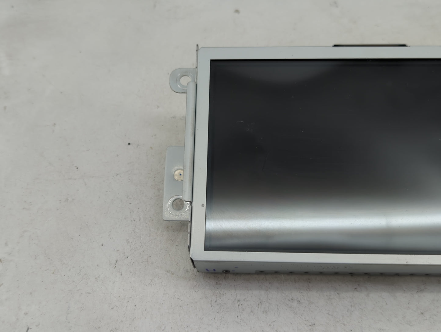 2016-2019 Ford Escape Information Display Screen - Oemusedautoparts1.com