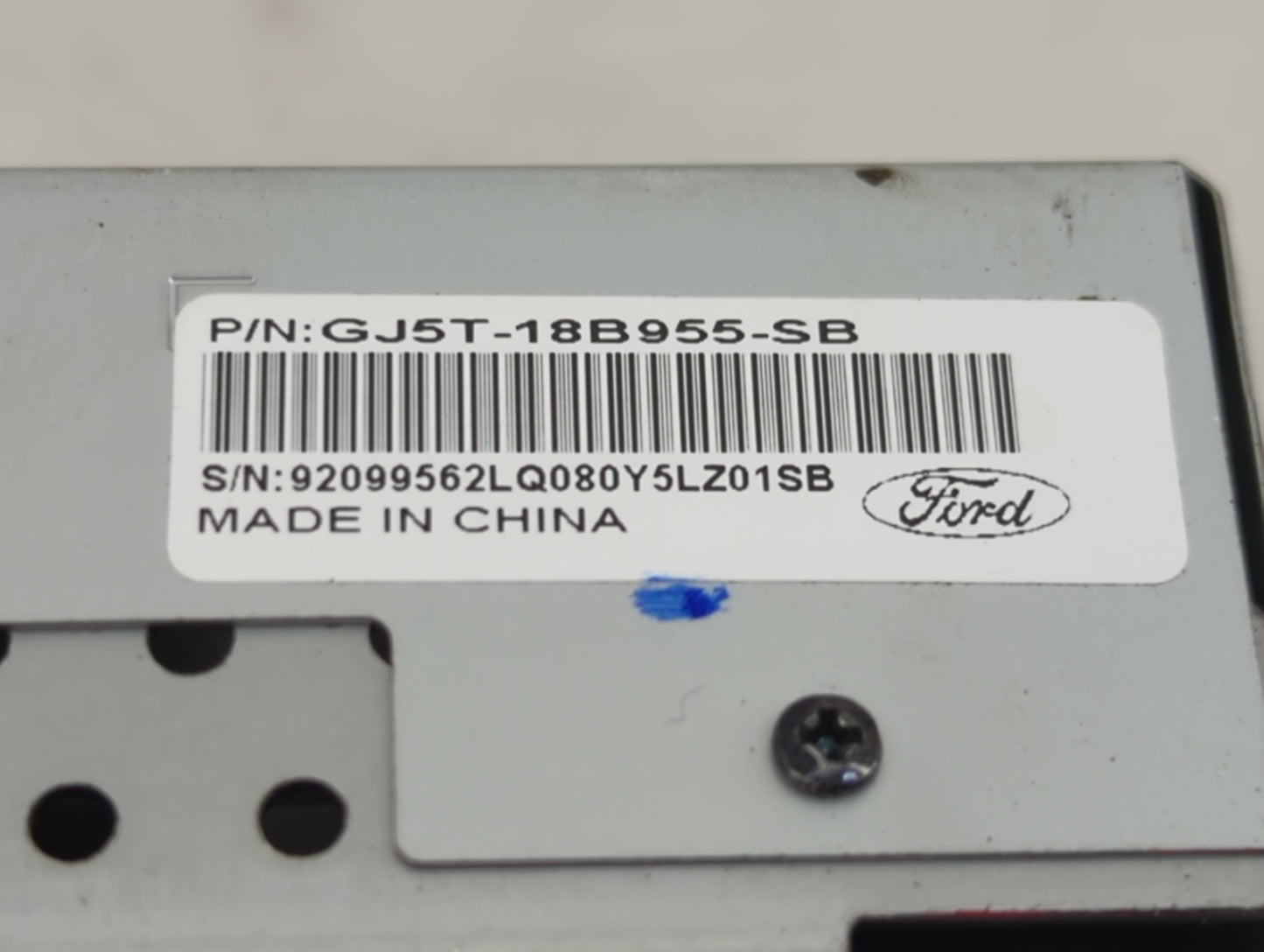 2016-2019 Ford Escape Information Display Screen - Oemusedautoparts1.com