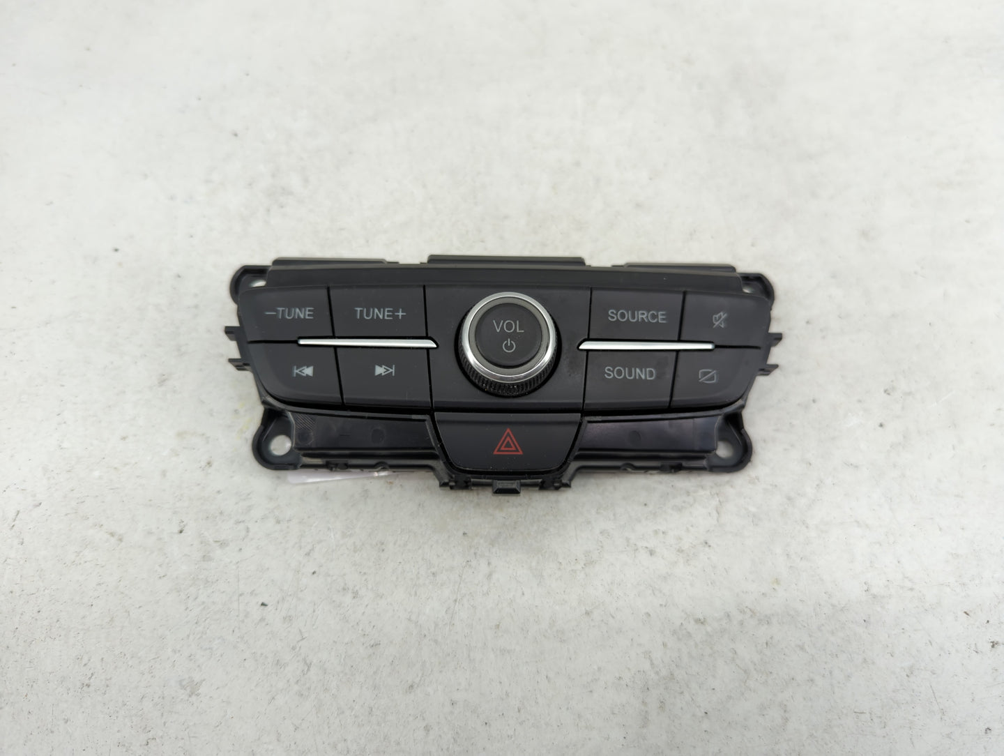 2017-2019 Ford Escape Radio Control Panel - Oemusedautoparts1.com