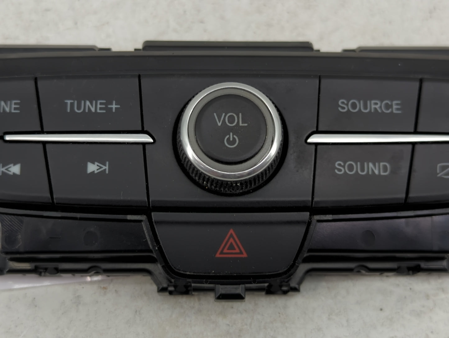 2017-2019 Ford Escape Radio Control Panel - Oemusedautoparts1.com