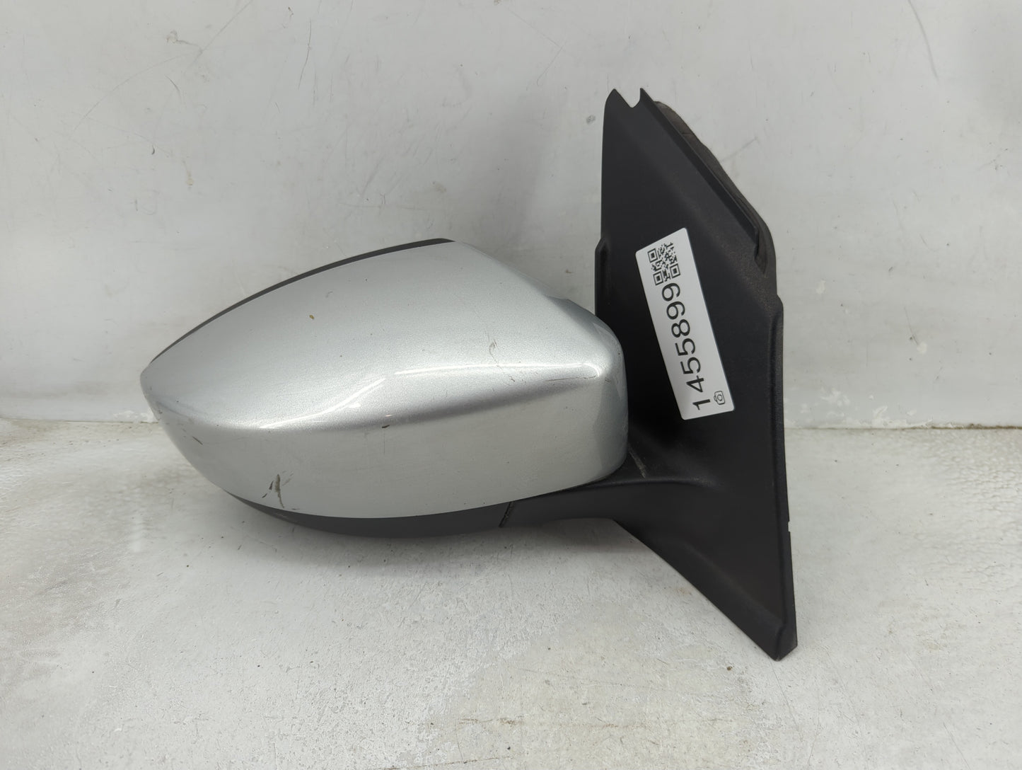 2017-2019 Ford Escape Passenger Side View Mirror - Right Door Mirror OEM Used - Oemusedautoparts1.com