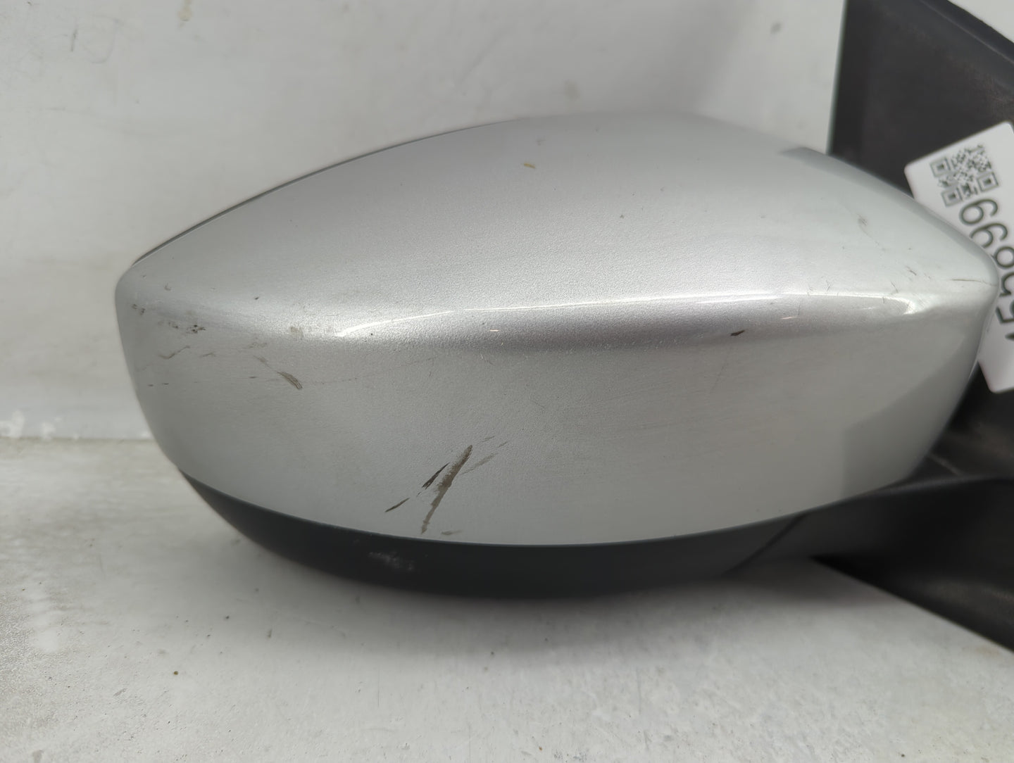 2017-2019 Ford Escape Passenger Side View Mirror - Right Door Mirror OEM Used - Oemusedautoparts1.com