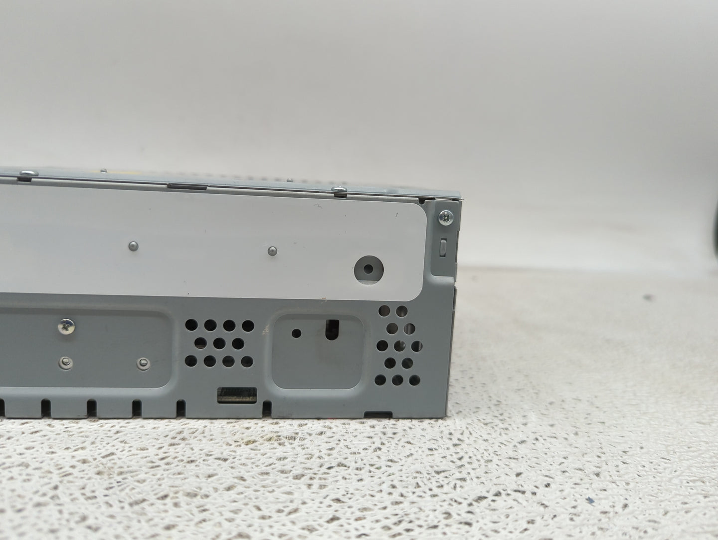 2019 Ford Escape Radio AM FM Cd Player Receiver Replacement P/N:GJ5T-19C107-KA Fits OEM Used Auto Parts - Oemusedautoparts1.