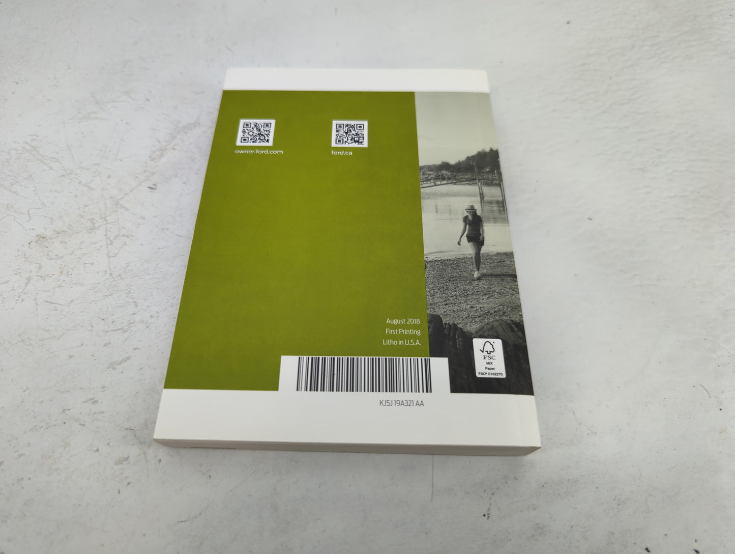 2019 Ford Escape Owners Manual Book Guide P/N:KJ5J19A321AA OEM Used Auto Parts - Oemusedautoparts1.com