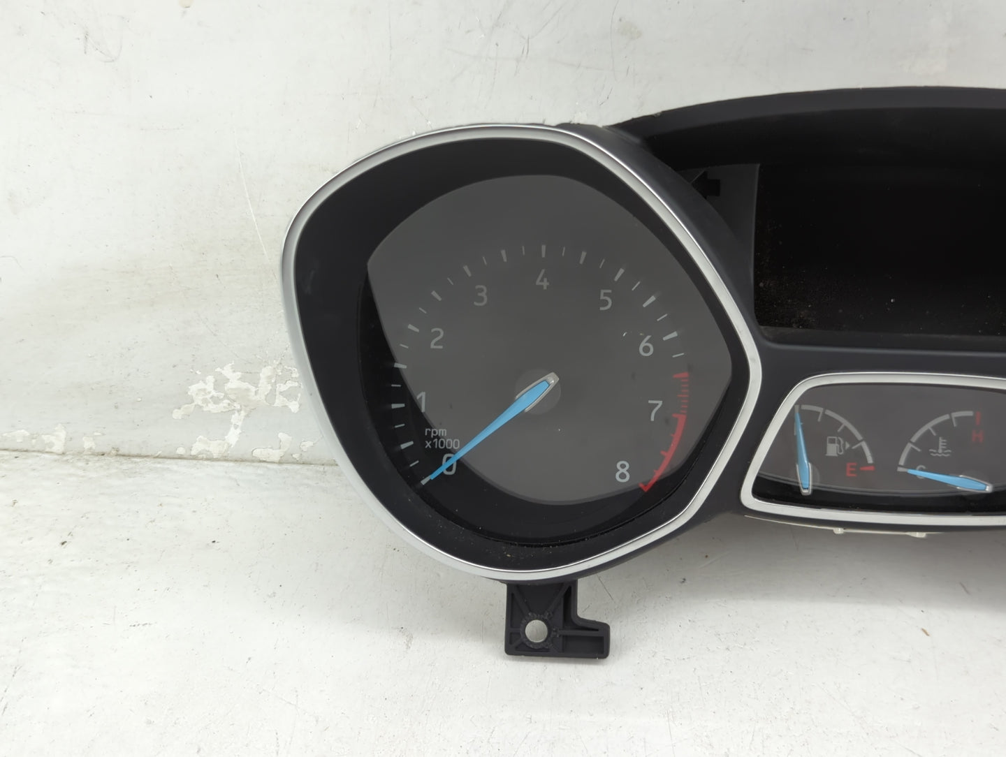 2019 Ford Escape Instrument Cluster Speedometer Gauges Miles: Fits OEM Used Auto Parts - Oemusedautoparts1.com