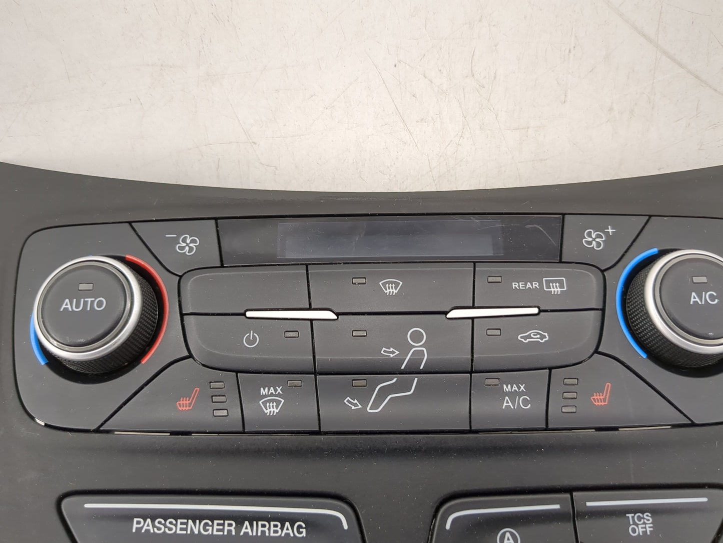 2018-2019 Ford Escape Climate Control Module Temperature AC/Heater Replacement P/N:GJ5T-18C612-CK Fits Fits 2018 2019 OEM Us
