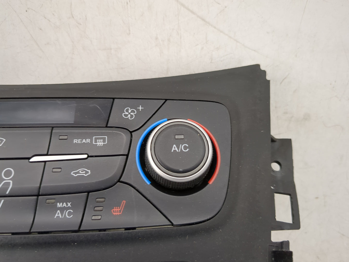 2018-2019 Ford Escape Climate Control Module Temperature AC/Heater Replacement P/N:GJ5T-18C612-CK Fits Fits 2018 2019 OEM Us