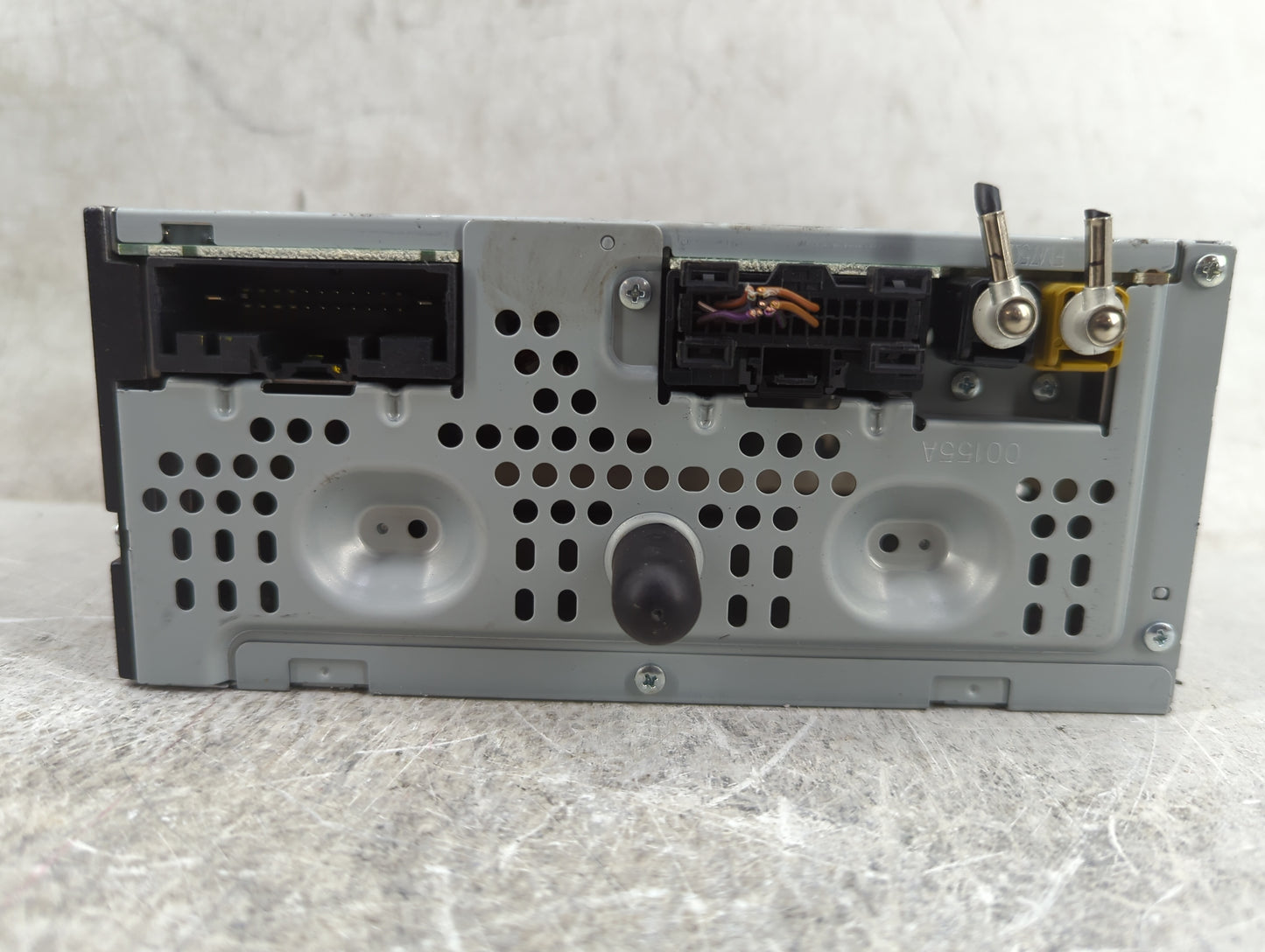 2015-2019 Ford Escape Radio AM FM Cd Player Receiver Replacement P/N:GJ5T-19C107-KA CJ5T-19C107-GB Fits OEM Used Auto Parts 