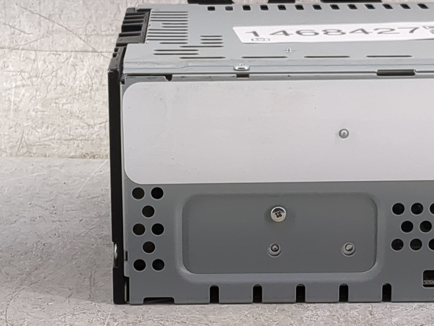 2019 Ford Escape Radio AM FM Cd Player Receiver Replacement P/N:GJ5T-19C107-KA GMBVA Fits OEM Used Auto Parts - Oemusedautop
