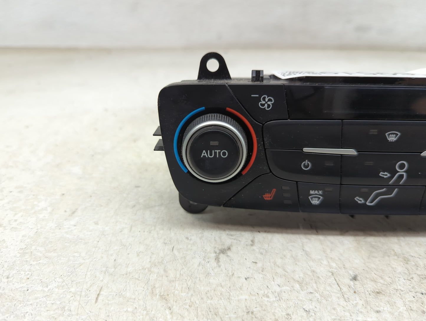 2018-2019 Ford Escape Climate Control Module Temperature AC/Heater Replacement P/N:GJ5T-18C612-CJ Fits Fits 2018 2019 OEM Us