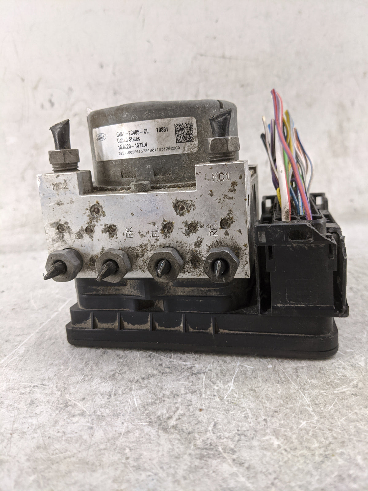 2017-2019 Ford Escape Anti-Lock Brake ABS Pump Module Actuator OEM P/N:GV61-2C405-CL GV61-2C219-DL Fits Fits 2017 2018 2019 