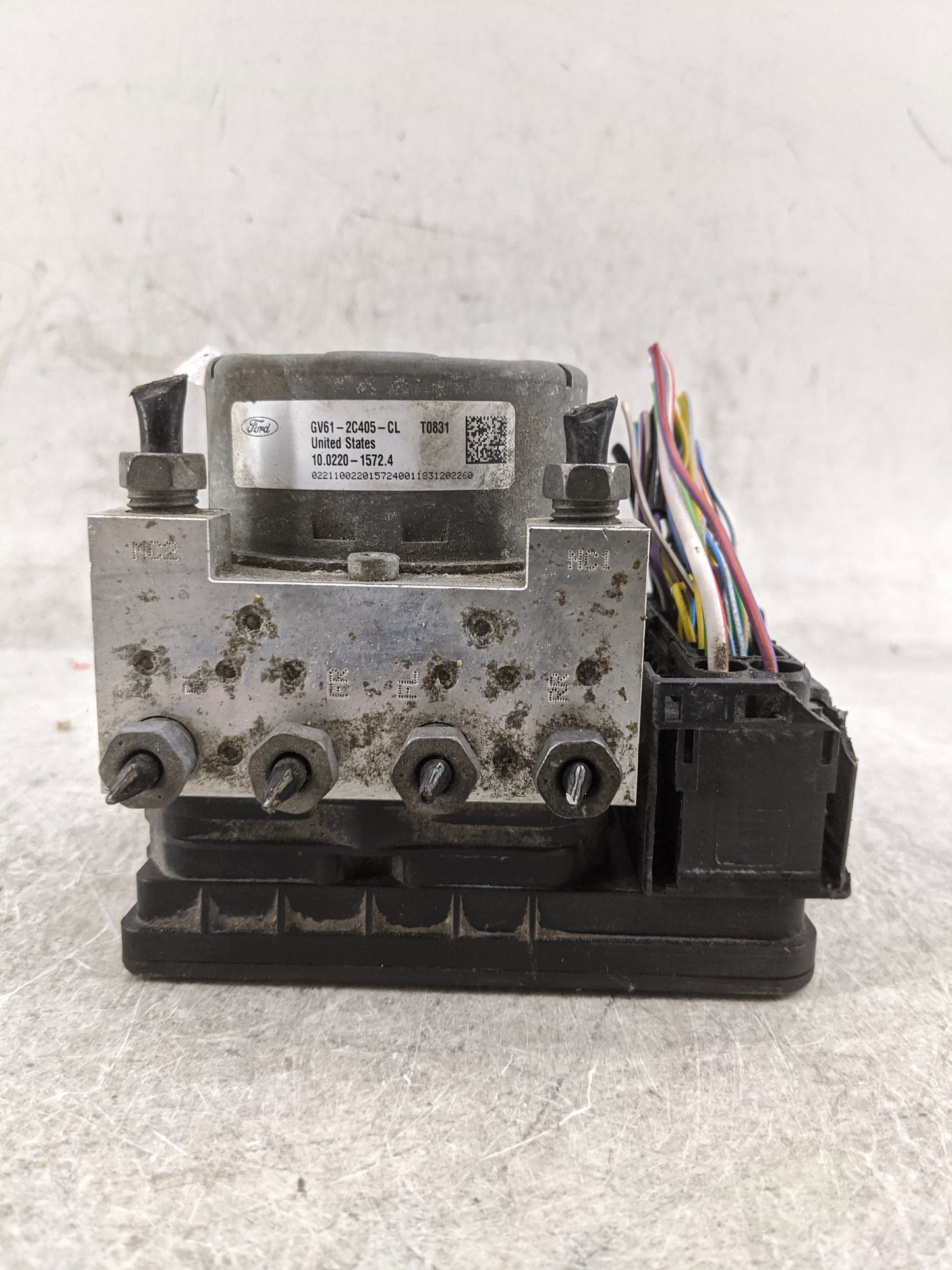 2017-2019 Ford Escape ABS Pump Control Module Replacement P/N:GV61-2C405-CL GV61-2C219-DL Fits Fits 2017 2018 2019 OEM Used 