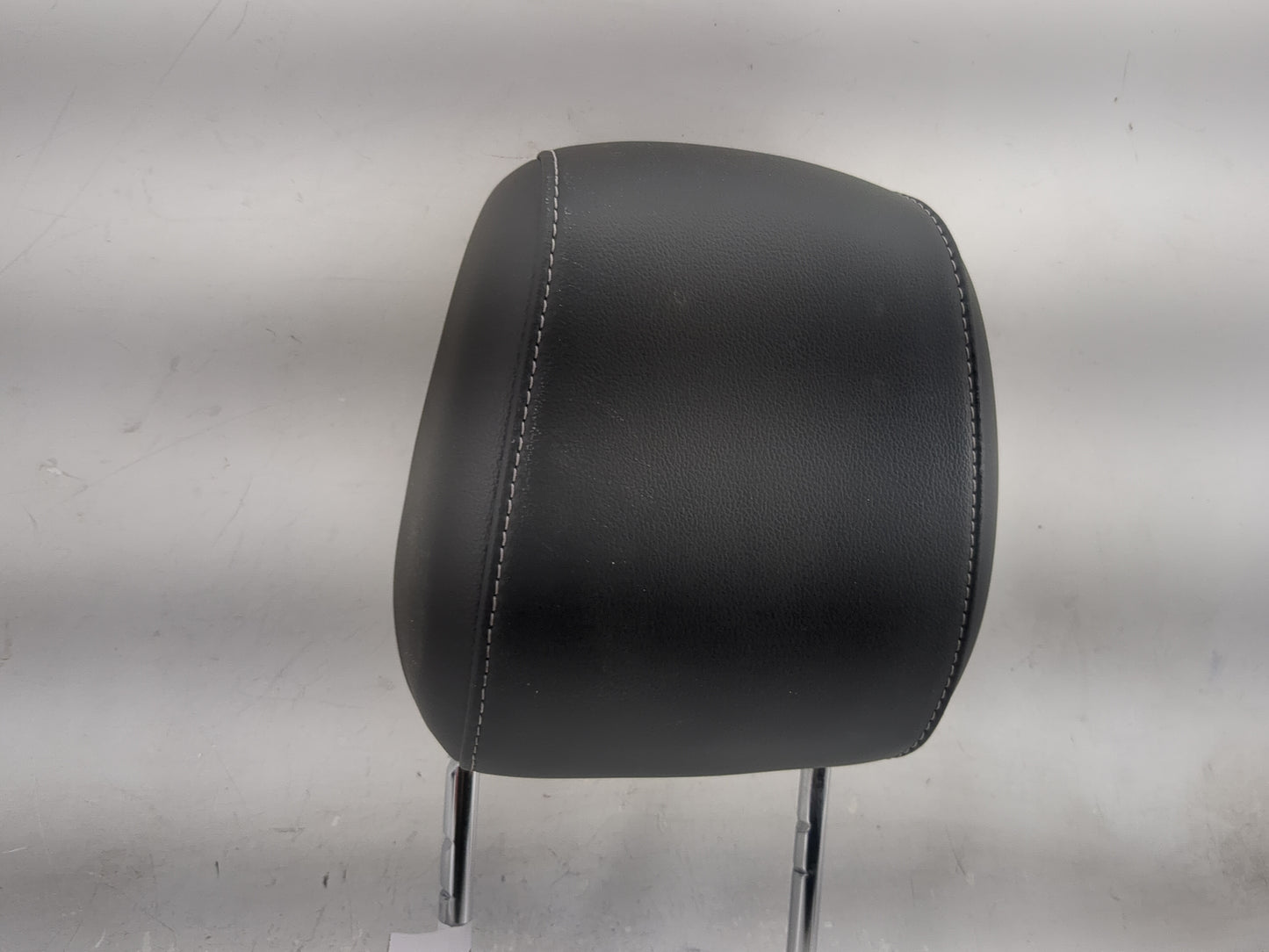 2019 Ford Escape Headrest Head Rest Front Driver Passenger Seat Fits OEM Used Auto Parts - Oemusedautoparts1.com