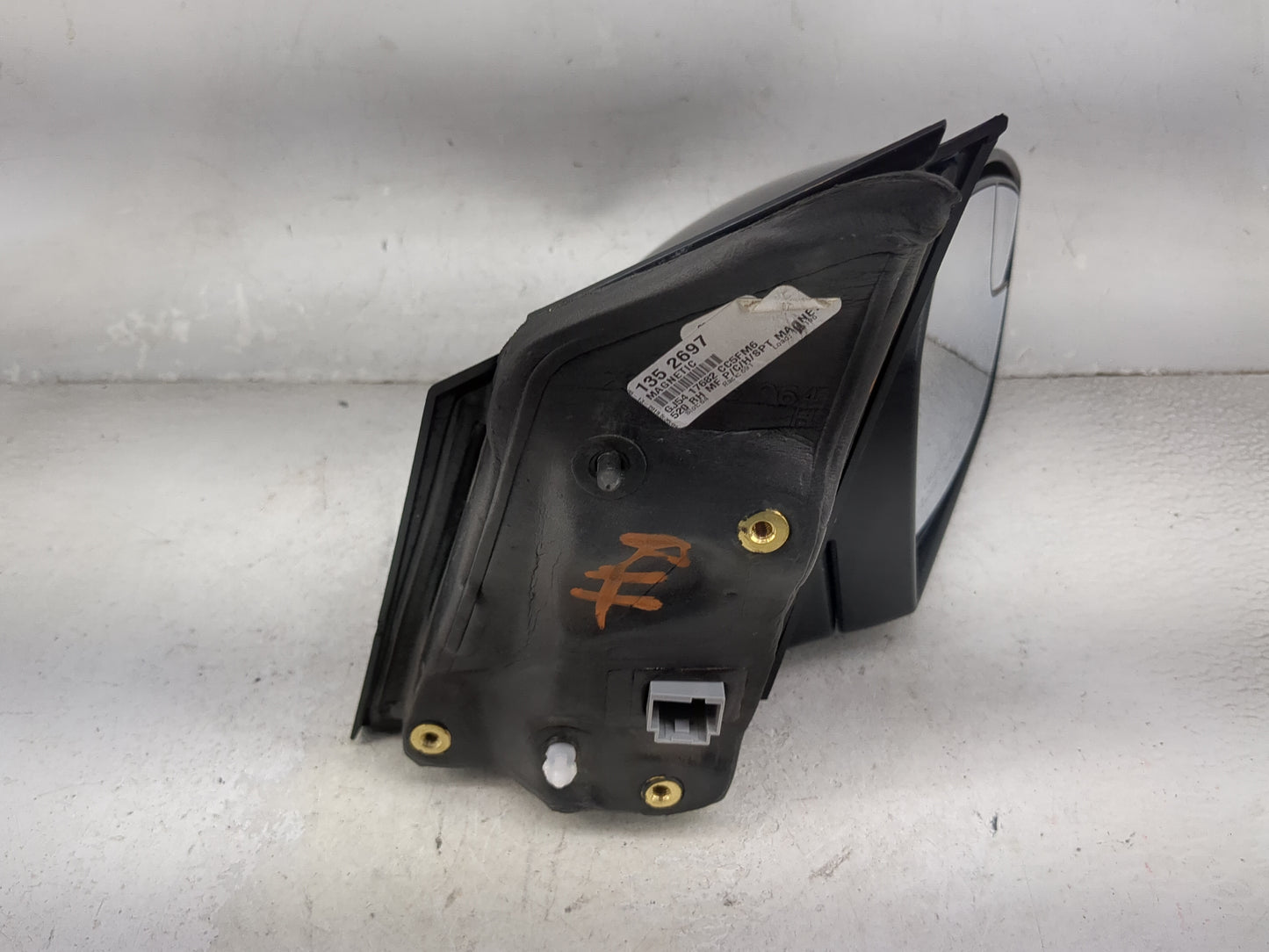 2017-2019 Ford Escape Passenger Side View Mirror - Right Door Mirror OEM Used - Oemusedautoparts1.com