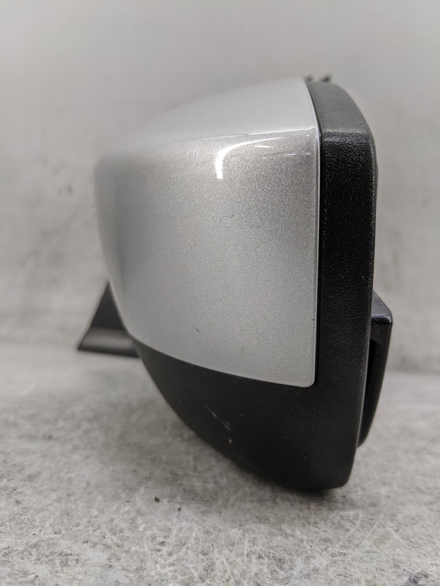 2017-2019 Ford Escape Driver Side View Mirror - Left Door Mirror OEM Used - Oemusedautoparts1.com