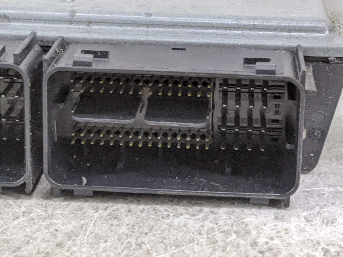 2017-2019 Ford Escape PCM Engine Control Computer ECU ECM PCU OEM P/N:HJ5A-12A650-MA FV6A-12B684-AB Fits Fits 2017 2018 2019
