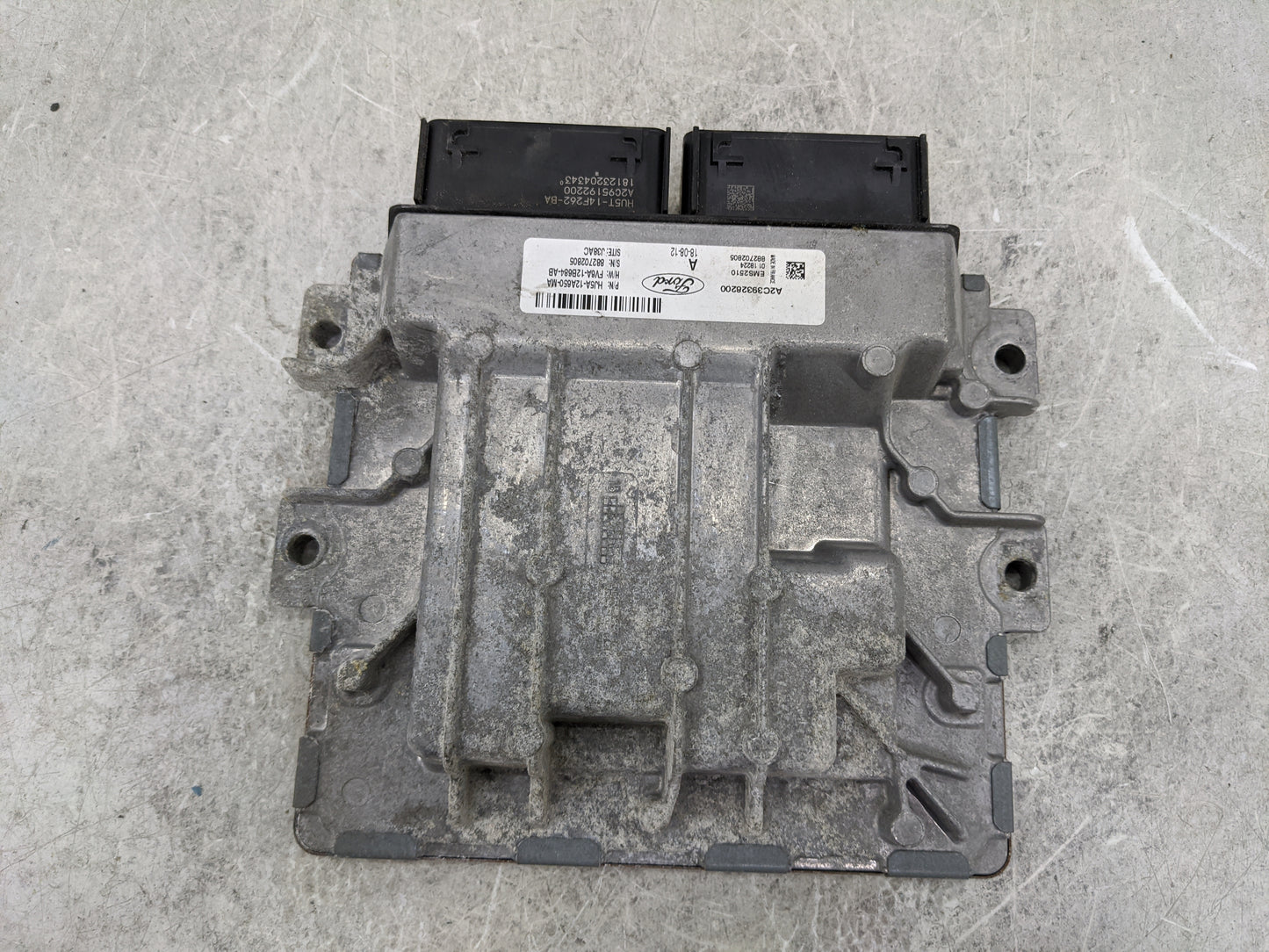2017-2019 Ford Escape PCM Engine Control Computer ECU ECM PCU OEM P/N:HJ5A-12A650-MA FV6A-12B684-AB Fits Fits 2017 2018 2019