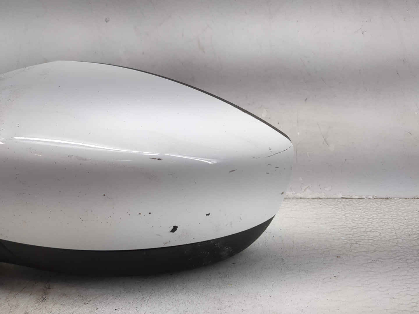 2019 Ford Escape Driver Side View Mirror - Left Door Mirror OEM Used - Oemusedautoparts1.com